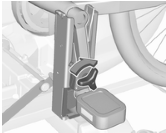 Fahrrad am Heckträgersystem befestigen