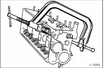 Nissan Micra - Ausbau