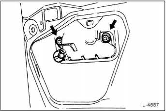 Nissan Micra - Ausbau