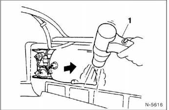 Nissan Micra - Ausbau